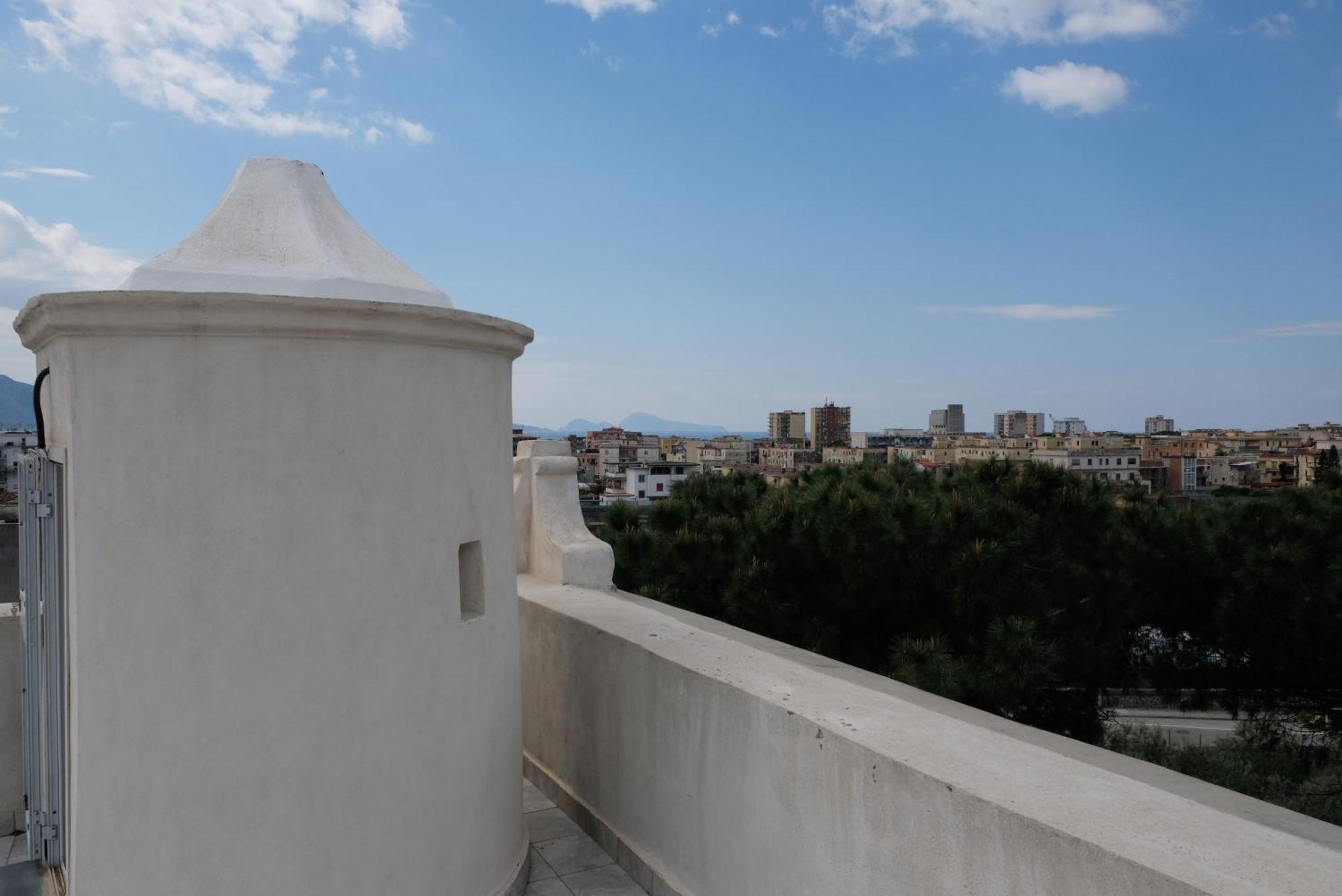 Апартаменты La Torretta Торре-Аннунциата Экстерьер фото